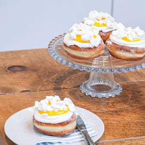 Citronkräm och Gräddfylld Donut