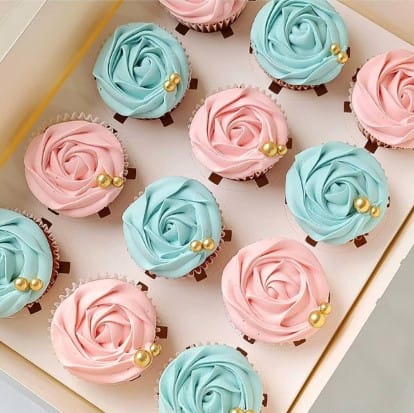 Gender Reveal Cupcake